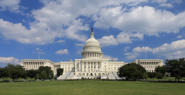 US Midterms May Shift Congress, Impacting India’s H‑1B Visas and Trade