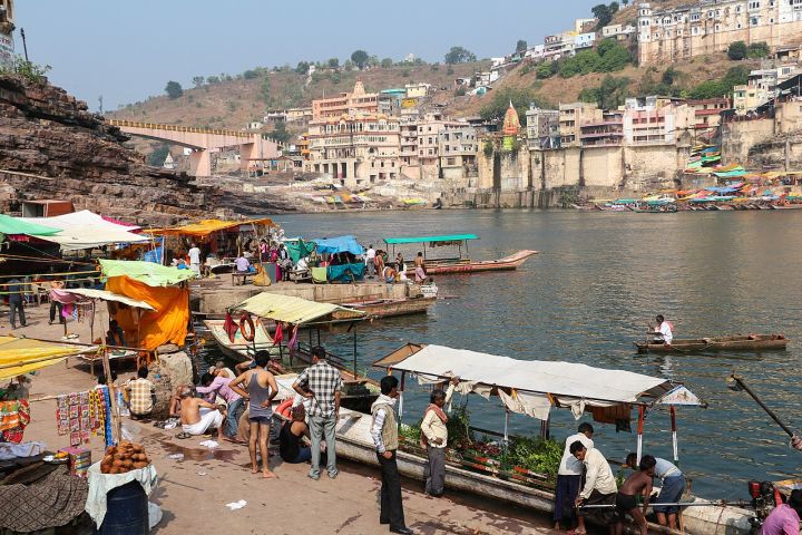 Omkareshwar Administration Surveys 41 Homes Ahead of 2028 Development Plan