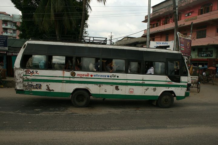 Assam Bus Witnesses Unexpected Delivery as Driver and Passengers Assist