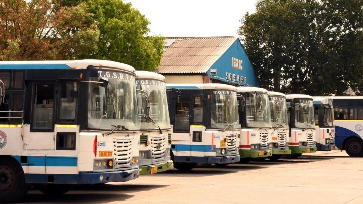 RTC Urged to Update New Bus Routes Promptly in Gamyam Live‑Tracking App